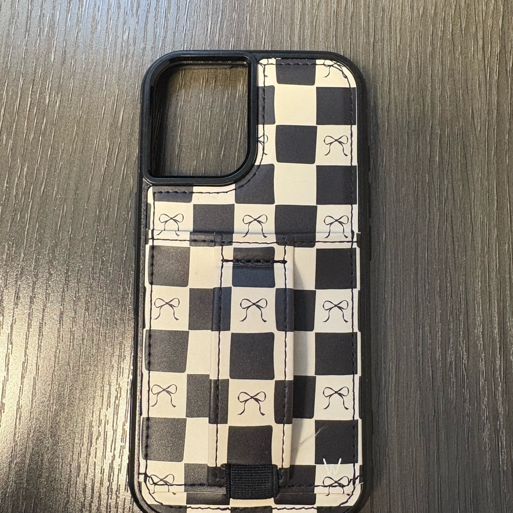 Walli Case - iPhone 16